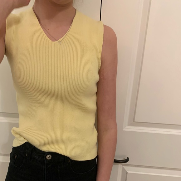 Knit Sleeveless Top - Picture 3 of 3